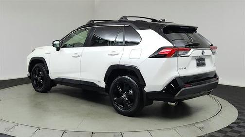 2021 Toyota RAV4 Hybrid SE