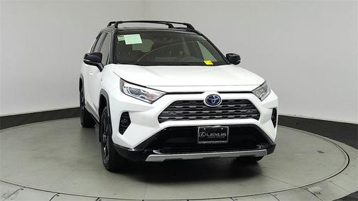 2021 Toyota RAV4 Hybrid SE