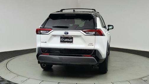 2021 Toyota RAV4 Hybrid SE