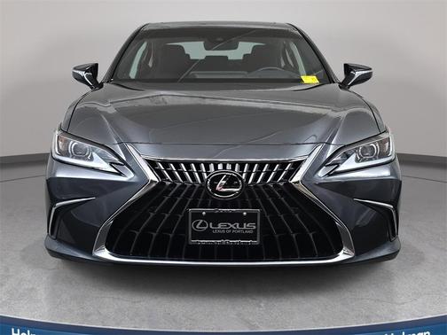 2025 Lexus ES 300h Base