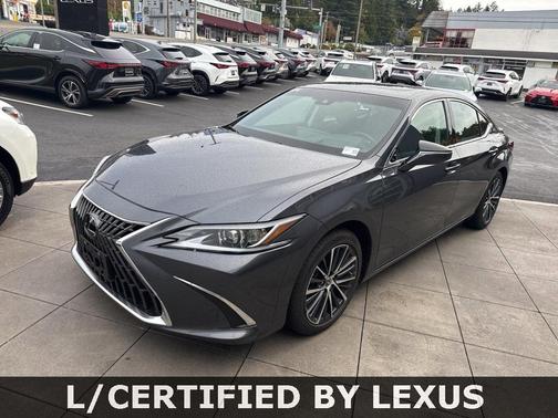 2025 Lexus ES 300h Base