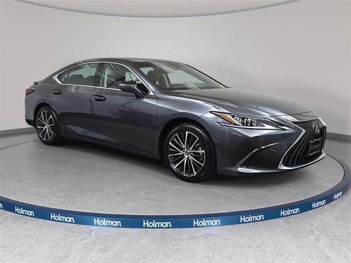 2025 Lexus ES 300h Base