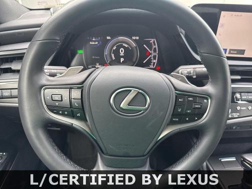 2025 Lexus ES 300h Base