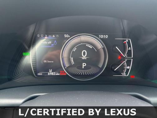 2025 Lexus ES 300h Base