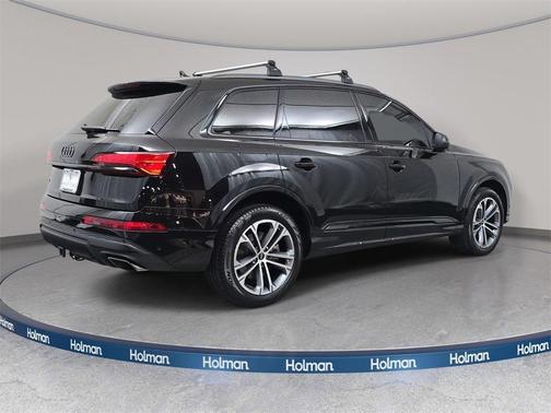 2025 Audi Q7 45 Premium Plus