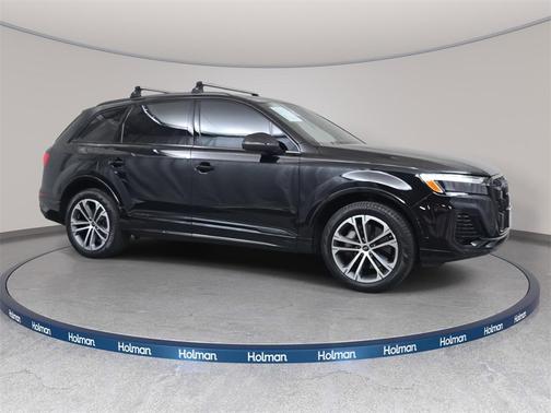 2025 Audi Q7 45 Premium Plus