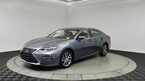 2016 Lexus ES 300h Base