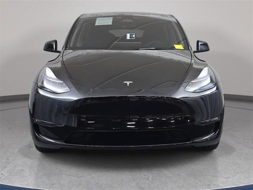 2025 Tesla Model Y Long Range Dual Motor All-Wheel Drive