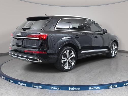 2021 Audi Q7 55 Premium Plus