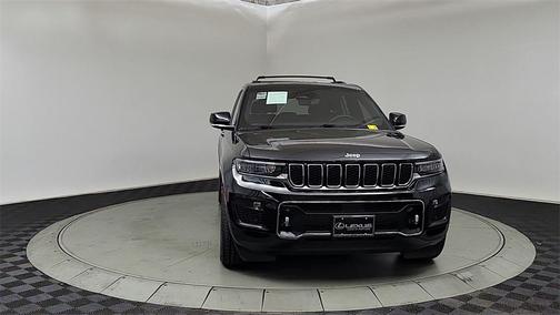 2022 Jeep Grand Cherokee Overland