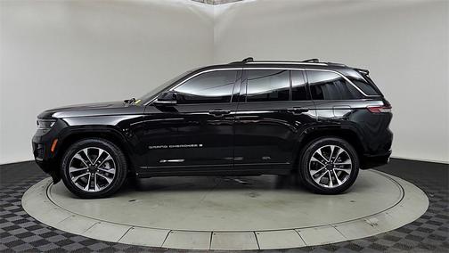 2022 Jeep Grand Cherokee Overland