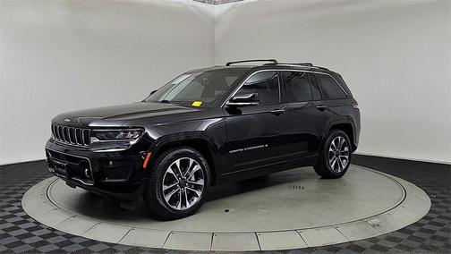 2022 Jeep Grand Cherokee Overland