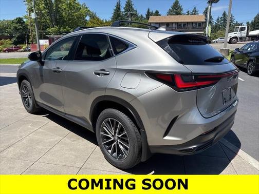 2025 Lexus NX 350h Premium
