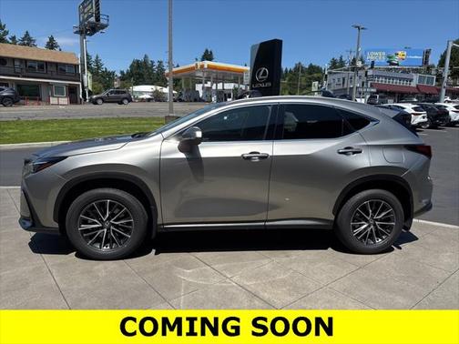 2025 Lexus NX 350h Premium