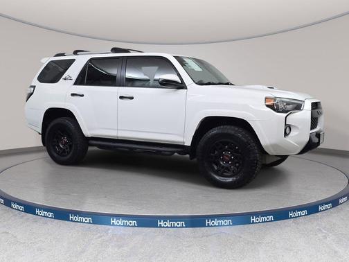 Super White 2017 Toyota 4Runner TRD Pro
