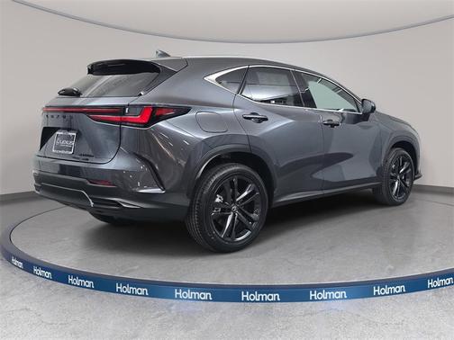 2026 Lexus NX 450h+ Luxury