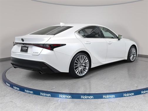 2022 Lexus IS 300 Base