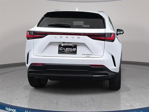 2026 Lexus NX 450h+ Luxury