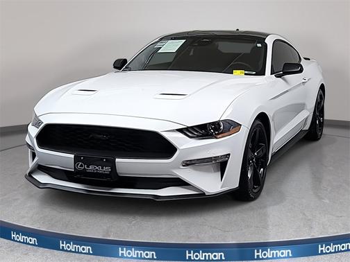 2022 Ford Mustang EcoBoost