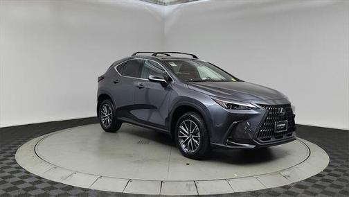 2025 Lexus NX 350h Premium