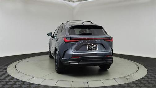 2025 Lexus NX 350h Premium