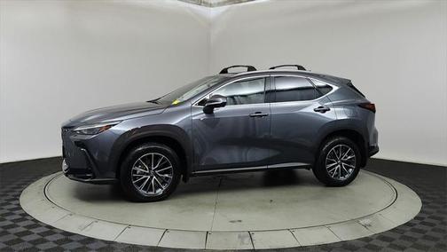 2025 Lexus NX 350h Premium