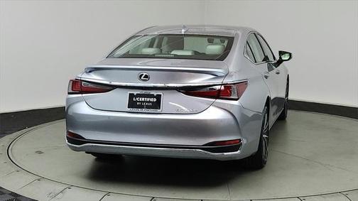 2024 Lexus ES 300h Base