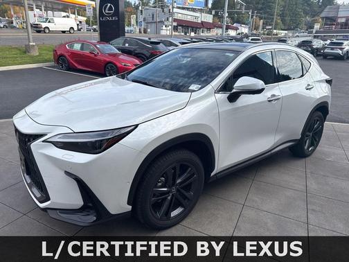 2025 Lexus NX 450h+ Luxury