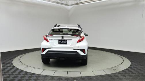 2021 Toyota C-HR XLE