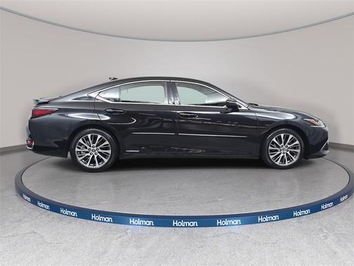 2019 Lexus ES 300h Base