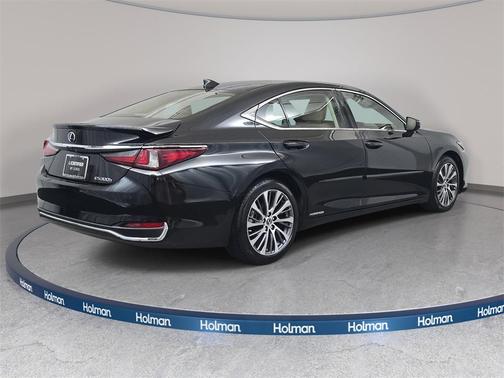 2019 Lexus ES 300h Base