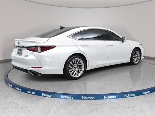 2022 Lexus ES 350 Ultra Luxury