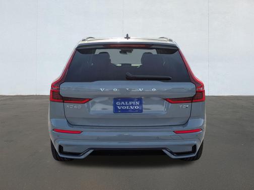 2026 Volvo XC60 Plug-In Hybrid T8 Ultra Dark