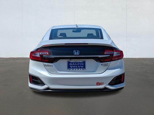2018 Honda Clarity Plug-In Hybrid Touring