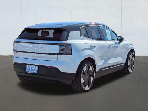 2025 Volvo EX30 Twin Motor Ultra