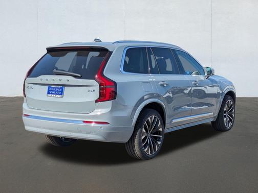2026 Volvo XC90 B6 Ultra Bright