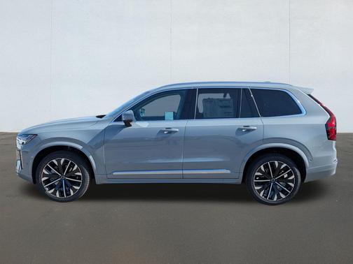 2026 Volvo XC90 B6 Ultra Bright
