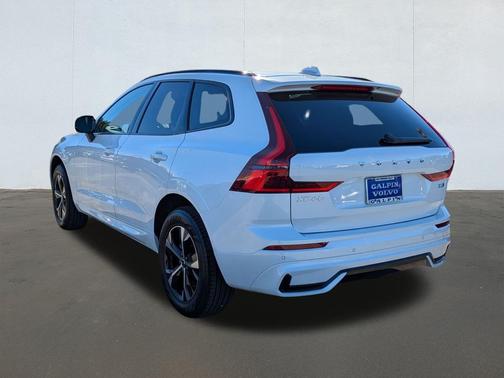 2026 Volvo XC60 B5 Core