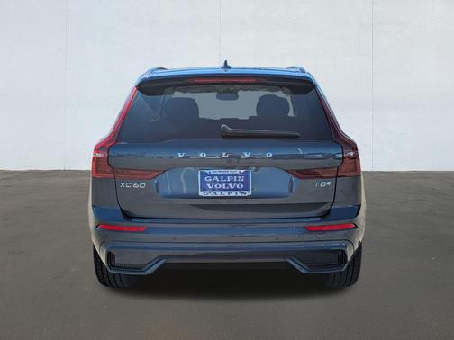 2026 Volvo XC60 Plug-In Hybrid T8 Ultra