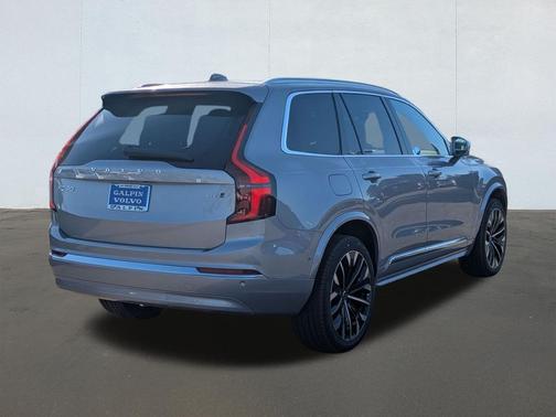 Aurora Silver 2026 Volvo XC90 B6 Plus Bright