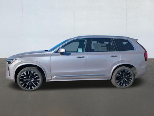 2026 Volvo XC90 B6 Plus Bright