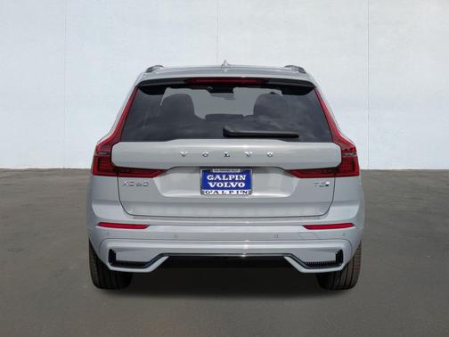 2026 Volvo XC60 Plug-In Hybrid T8 Ultra Dark