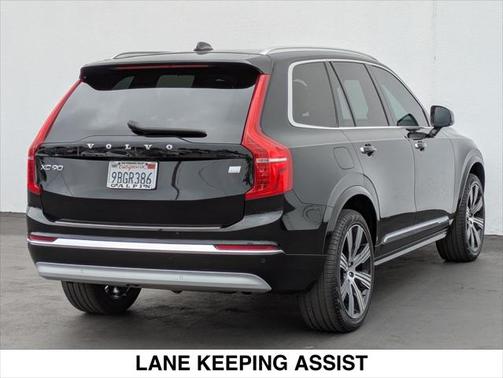 2022 Volvo XC90 Recharge Plug-In Hybrid T8 Inscription 6 Passenger