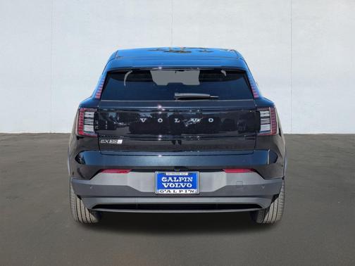 2026 Volvo EX30 Plus