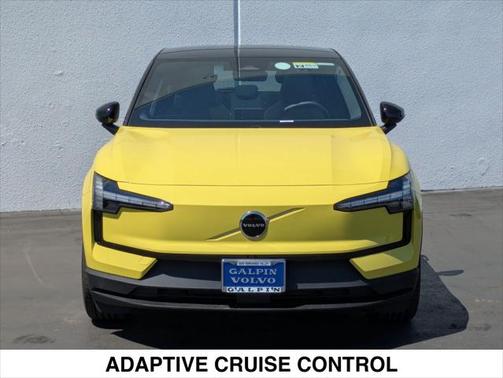 2025 Volvo EX30 Twin Motor Plus