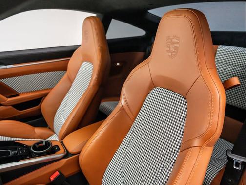 2023 Porsche 911 Turbo S