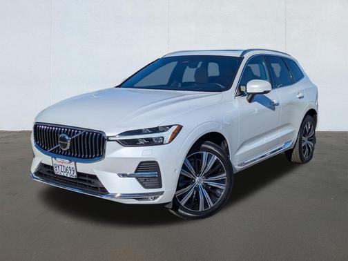 2022 Volvo XC60 B6 Inscription