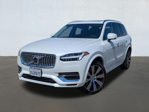 2024 Volvo XC90 Recharge Plug-In Hybrid T8 Plus Bright Theme 7-Seater