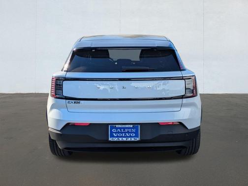 2026 Volvo EX30 Plus Twin Motor Performance, Fully electric