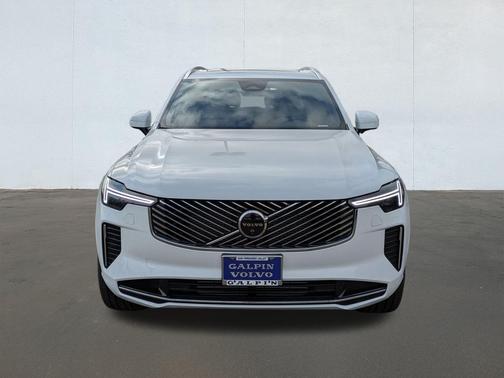 2026 Volvo XC90 Plug-In Hybrid T8 Plus 7-Seater